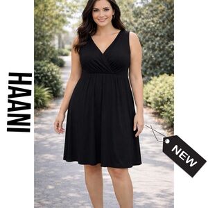 NWT Haani 3x black v-neck Sleeveles Dress